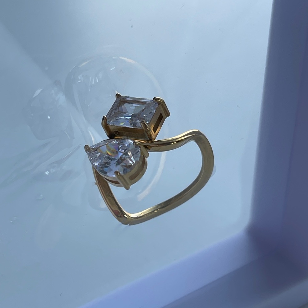 Toi et moi gold ring